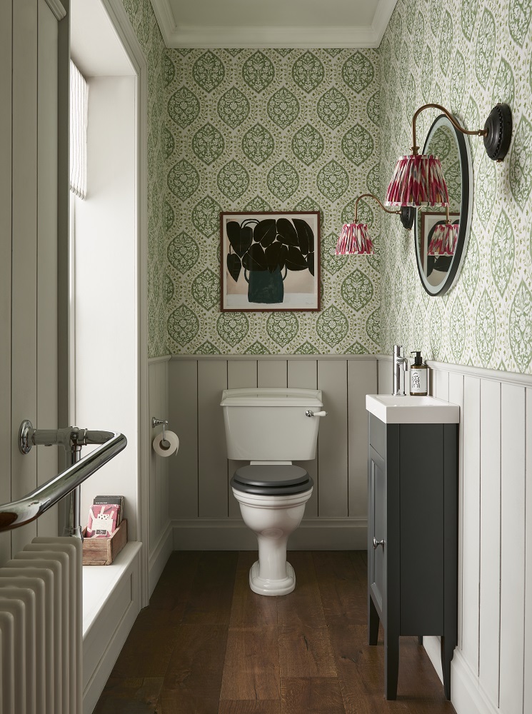 Product Lifestyle image of the Heritage Countryhouse Cloakroom Bathroom Set