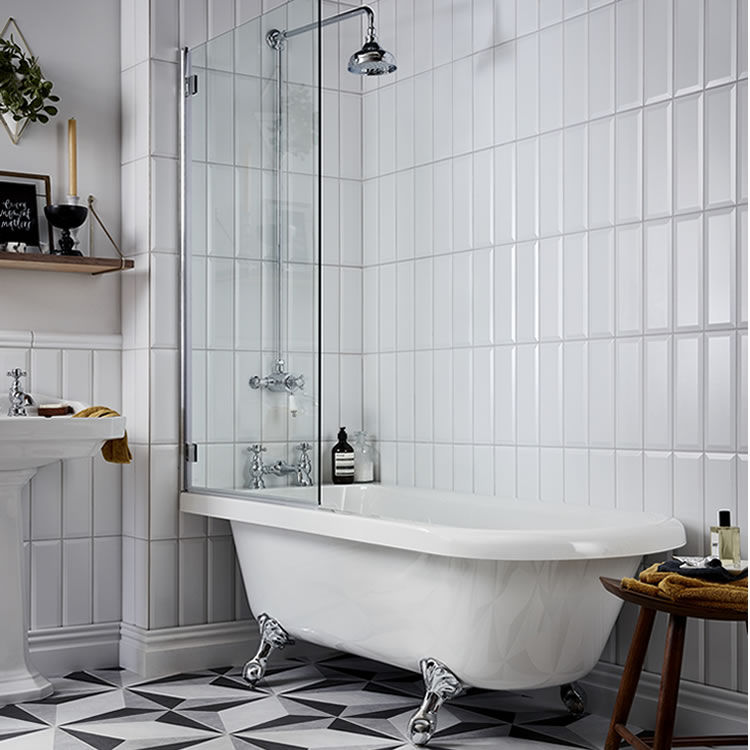 Product Lifestyle image of the Heritage Tilbury Freestanding Shower Bath