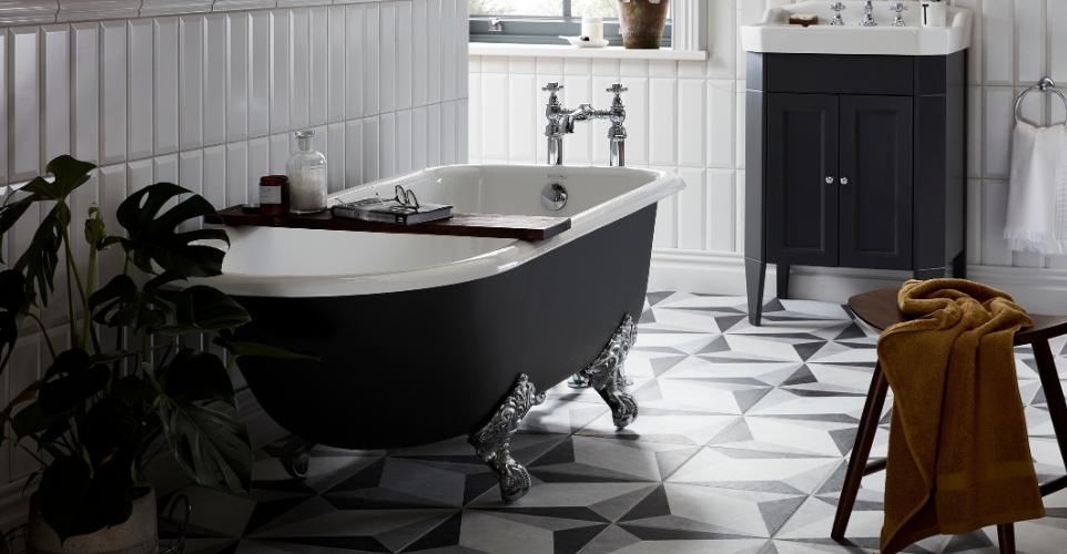 lifestyle image of the Heritage Essex Cast Iron bath