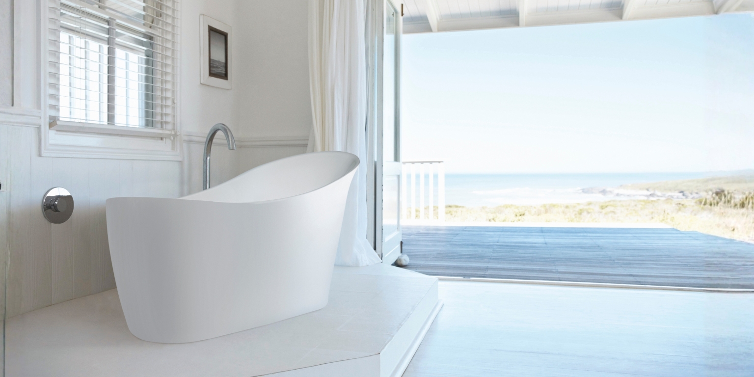 A lifestyle example of a coastal-inspired bathroom set near the seaside
