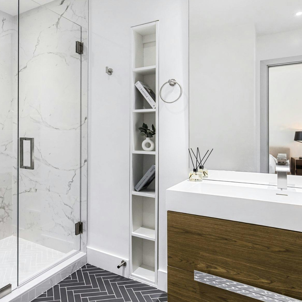 lifestyle image of a recessed bathroom shelf