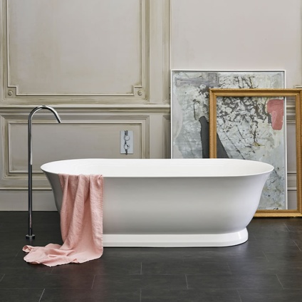 burlington florenza freestanding bath lifestyle image 1