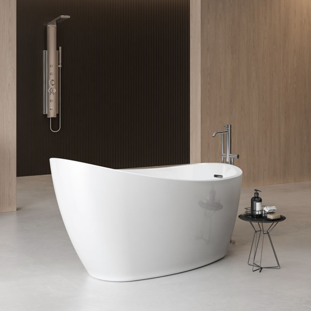 Lifestyle Photo of Charlotte Edwards Proteus 1550mm Freestanding Bath