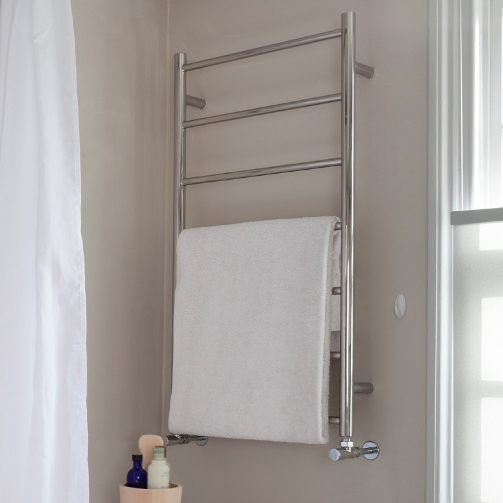 Product Lifestyle Image Close-up of The Sussex Range by JIS Pevensey Chrome Heated Towel Rail PEVENSEY-P / PEVENSEY-S
