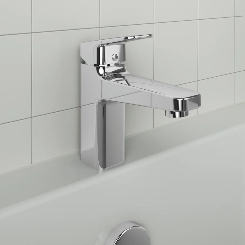 Lifestyle image of Ideal Standard Ceraplan Chrome Bath Mono Tap
