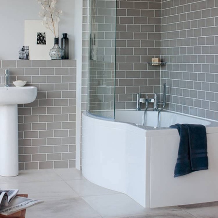 Product Lifestyle image of the Britton Cleargreen Ecoround 1700mm x 900mm Shower Bath