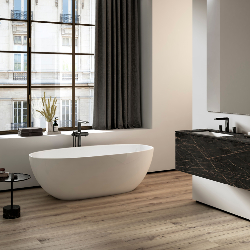 Image of the Victoria + Albert Barcelona 1700 Freestanding Bath