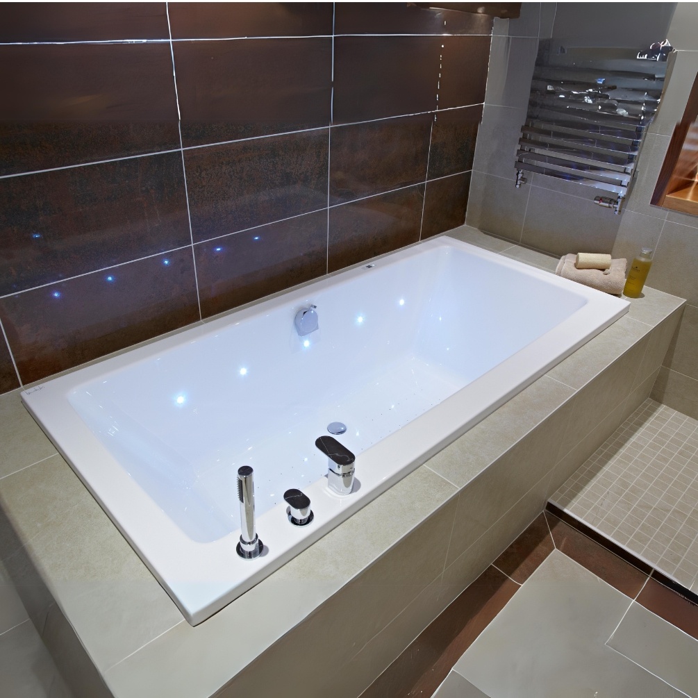 Product Lifestyle image of the Abacus Series 1 1800mm x 800mm Double Ended Bath paired with chrome brassware