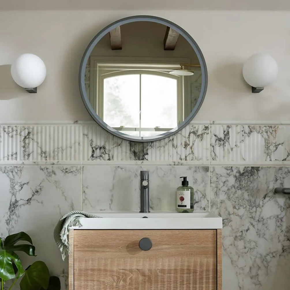 Vado Cameo Pewter 600mm Illuminated Round Mirror - Lifestyle Image 1