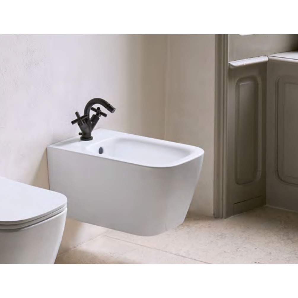 Lifestyle image of GSI Nubes Wall-Hung Bidet