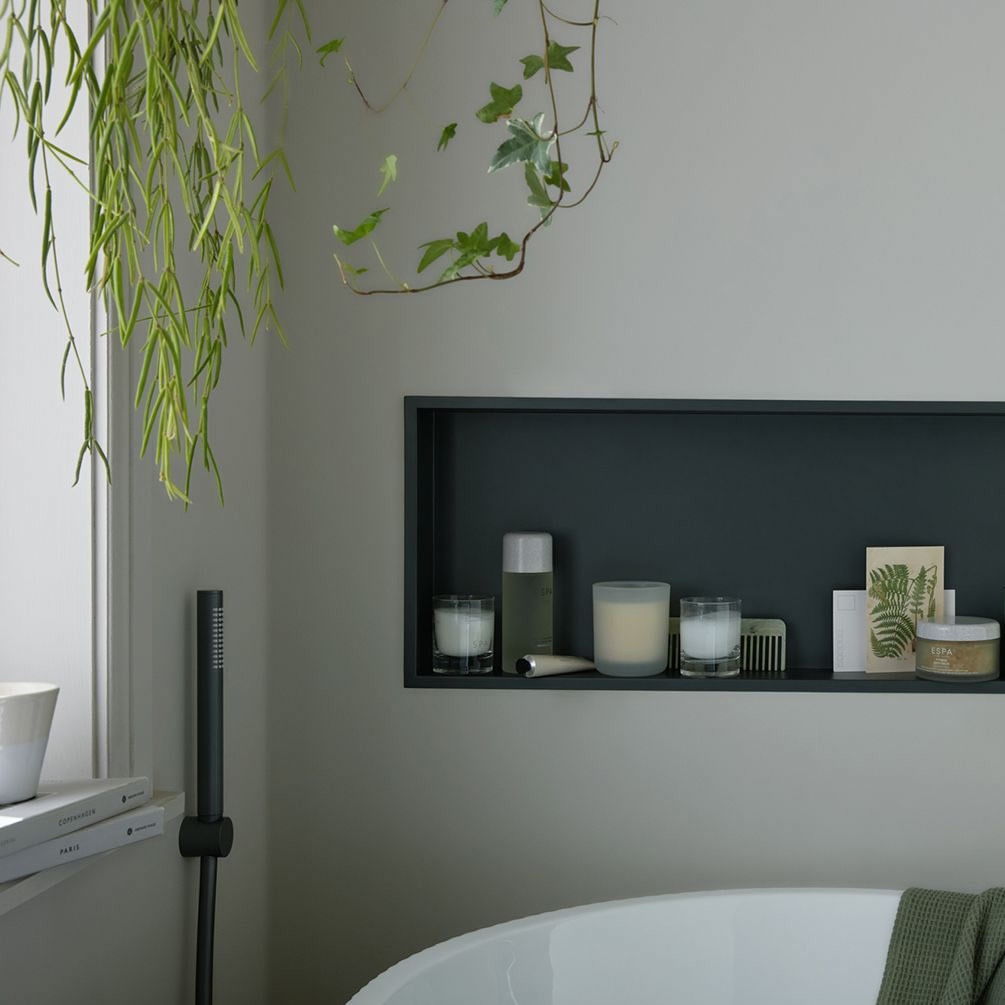 Vado Safari Pewter Single Function Mini Shower Kit - Lifestyle Image