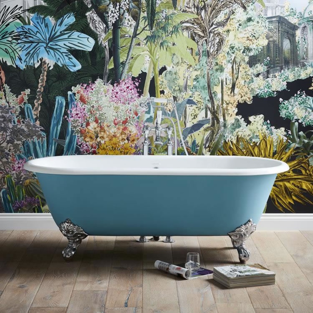 Lifestyle Photo of Heritage Grand Buckingham Cast Iron Freestanding Double Ended Bath