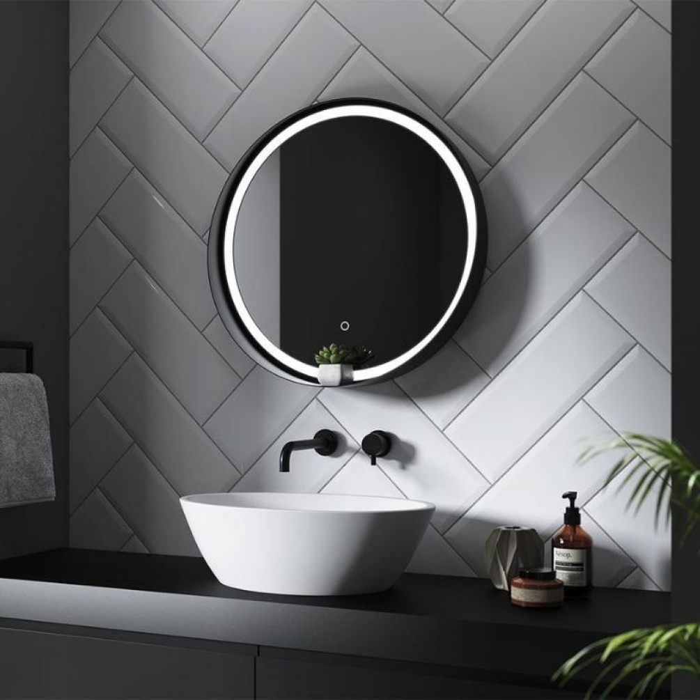 Product Lifestyle image of Sensio Dawn TrioTone Round LED Mirror SE30398T0