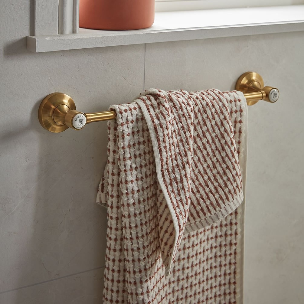 Booth & Co. Axbridge Brushed Brass/White 450mm Towel Rail - Lifestyle Image 1