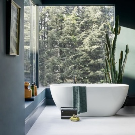 Britton ClearStone Baths