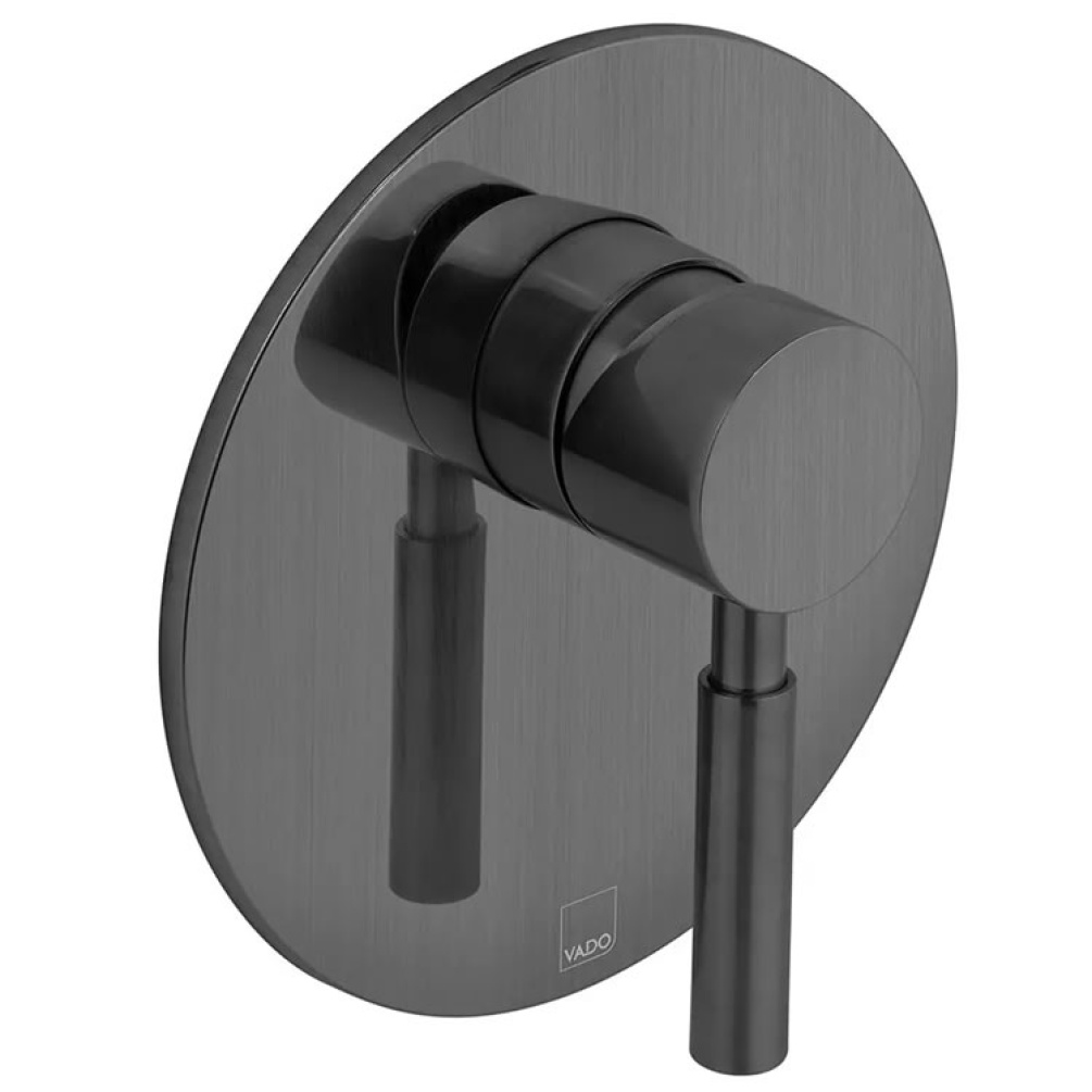Cutout image of Vado Individual Origins Brushed Black Manual Shower Valve