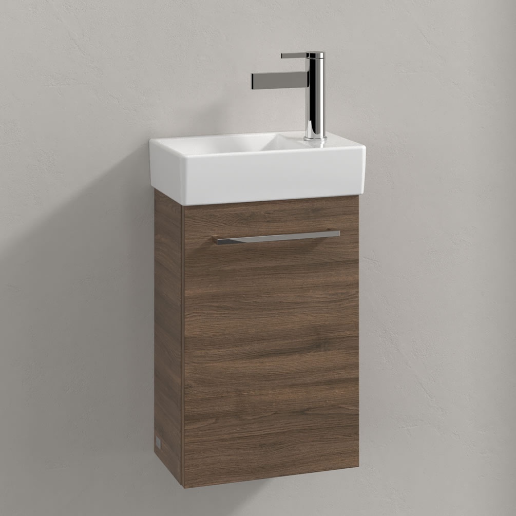 Lifestyle image of Villeroy & Boch Avento Arizona Oak 360mm Right-Handed Cloakroom Vanity Unit