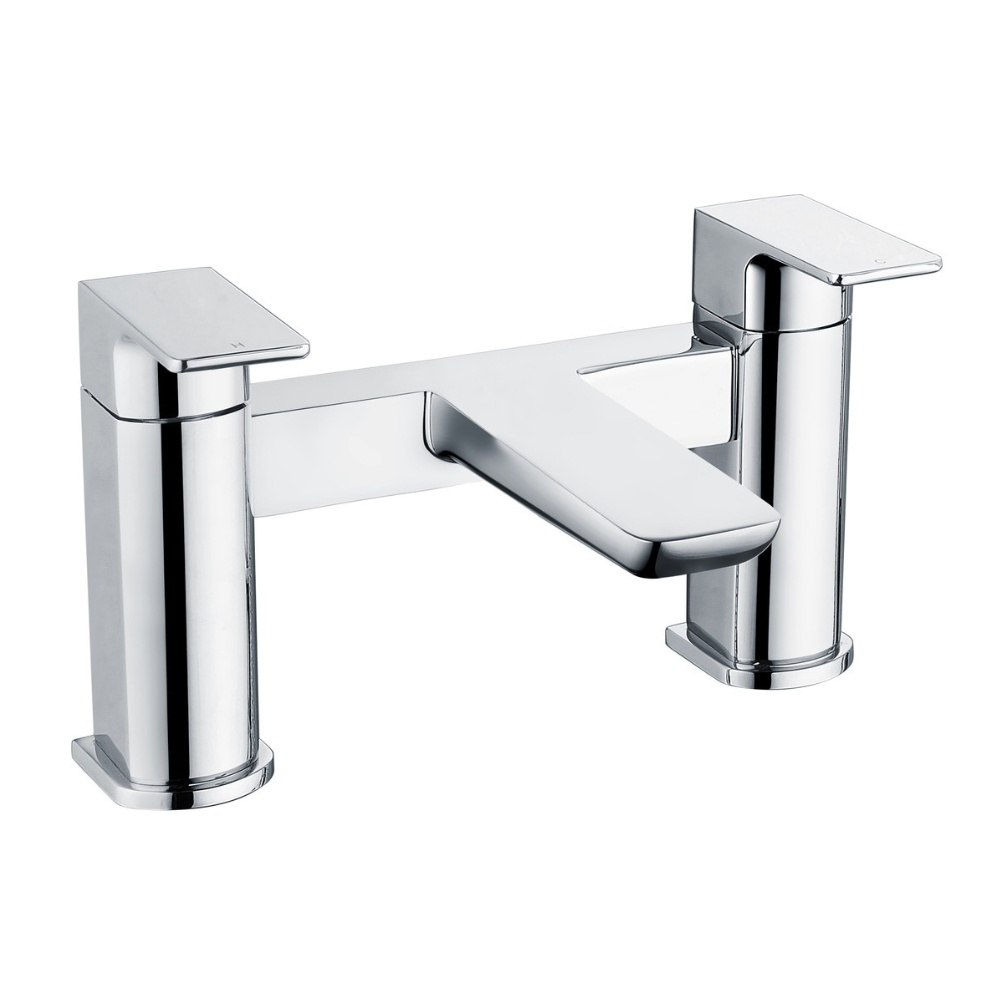 Product cut out image of the Dorian Chrome Bath Filler Tap ZERO105728