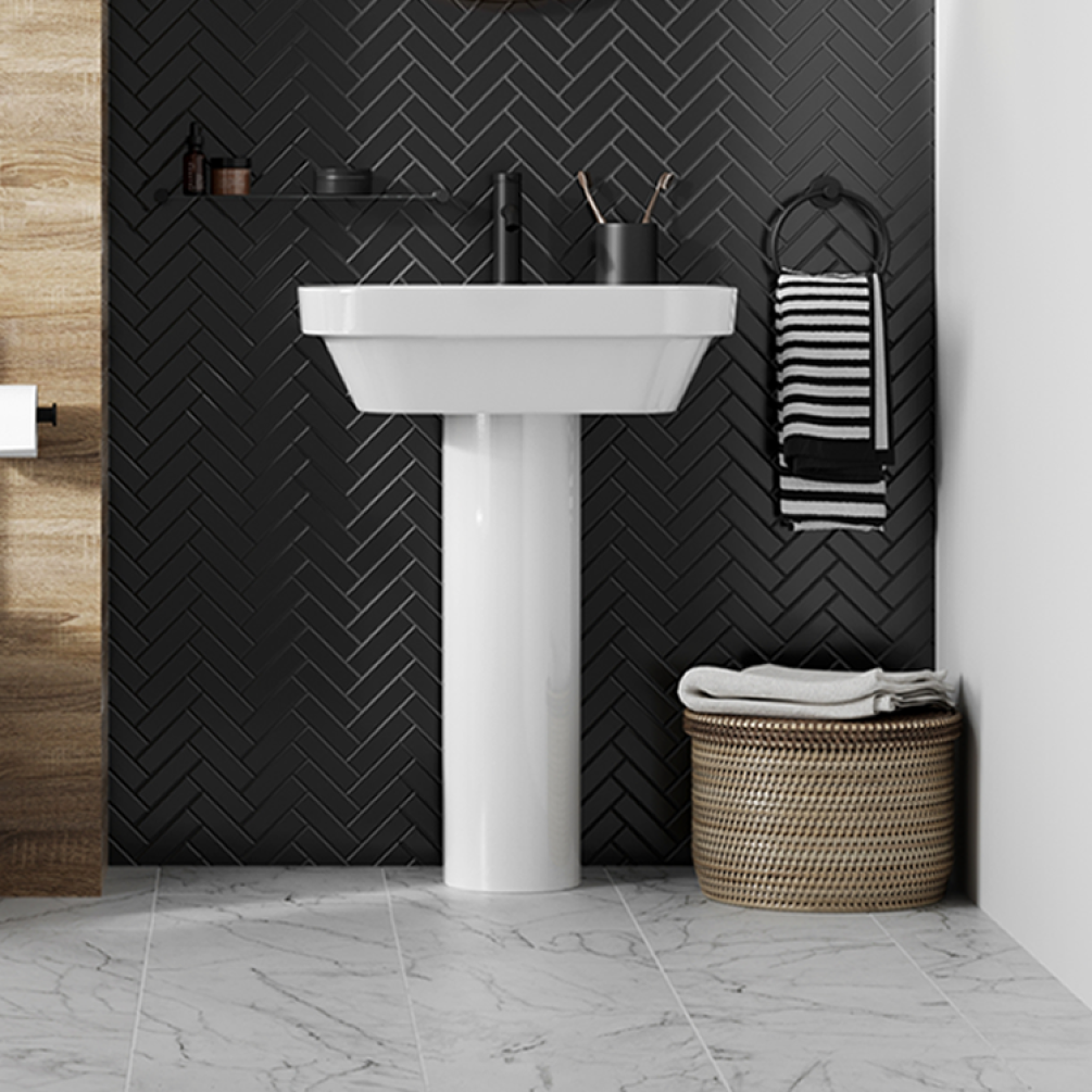 Poto of Britton Bathrooms Curve2 450mm Basin with Full Pedestal Lifestyle
