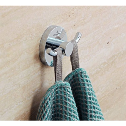 Lifestyle image of Villeroy & Boch Elements Tender Double Robe Hook