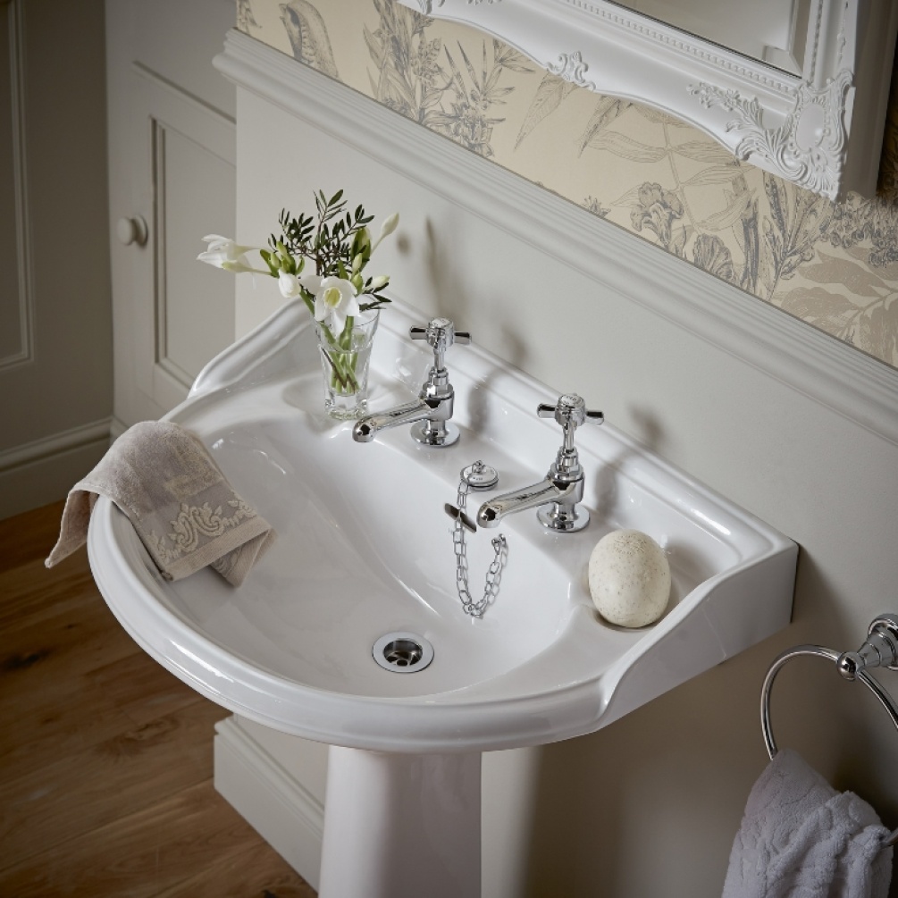 Heritage Dorchester Standard Basin and Pedestal - Image 1