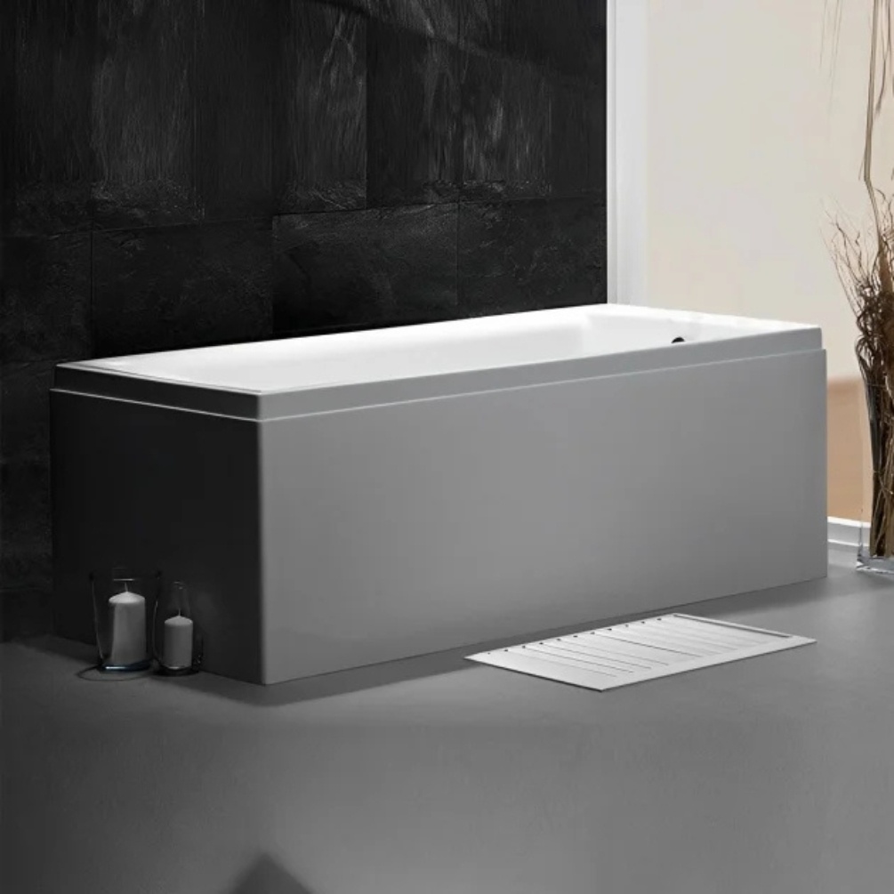 Lifestyle image of the Carron Quantum SE 1600mm x 800mm Single Ended Carronite Bath