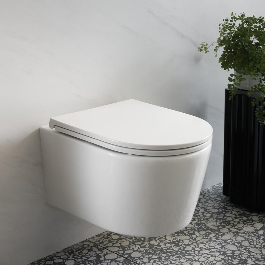 Vado Cameo Round Rimless Wall Hung Toilet With Slimline Soft Close Seat - Lifestyle Image